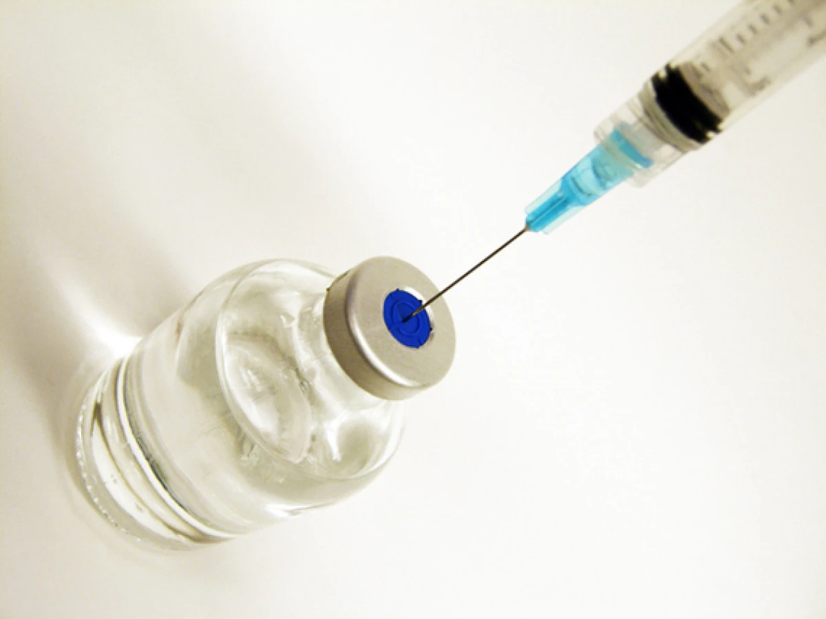 We only offer top of the range brands including Juvederm, Restylane, Beletero, Botox, Dysport and Boccature.